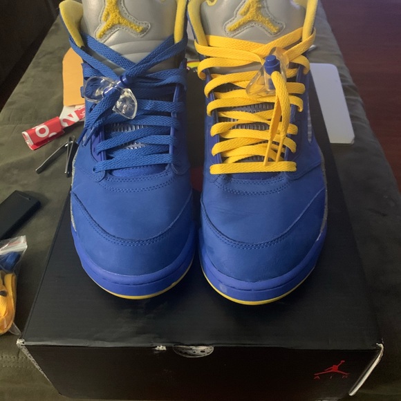JORDAN 5 LANEY SZ 11 Deadstock - Picture 4 of 7